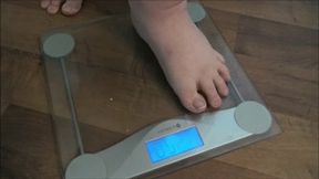 Bunnie's 1st Weigh In (UHD WMV)