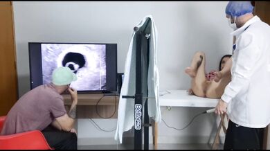Cuckold boss makes wife moan while getting her pregnant with a gynecologist