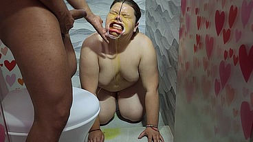 Humiliate me, rub your dick on my face and cum on it