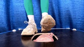 Sporty girl in dirty Balenciaga`s crushes my floor-face (part 8 of 9), flo649x 1080p