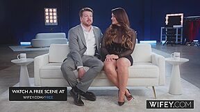 Curvy Hotwife Lacy Blindfolded For Gangbang With Hollywood Cash, Jamie Knoxx And Dan Damage