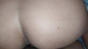Mi marido perdió la apuesta y ahora uno de sus amigos es dueño de mi coño y me llena de leche.