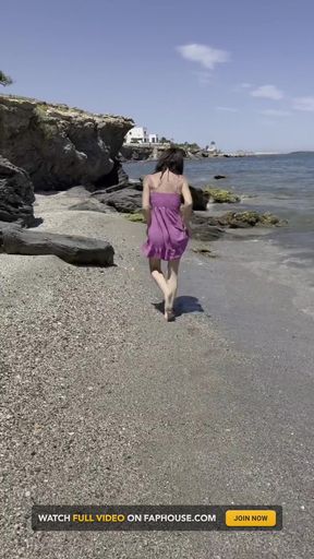 Flashing on the Beach