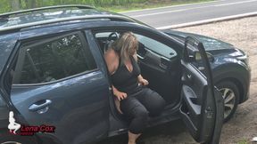Risky Squirts by the Road