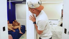 Two Latinas get all the milk out of their rommate