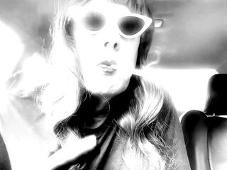 ONE MORE VERY HOTTT GREEN WIG VS120 MENTHOL SMOKIN' MOVIE U MIGHT LIKE