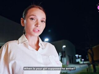 Waitress Drilled Up the Order and Paid With Her Body