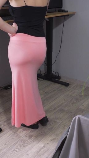 Watching Secretary With Panty Lines Ass In Office   Clip 1