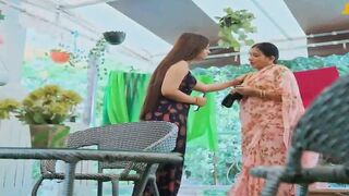 Indian Desi Girl Next Door - Exotic Dancer Shows Off Her Moves And Sexuality