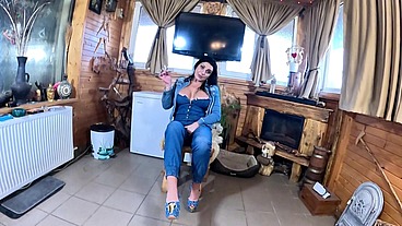 Dominant Jeans MILF Squirt Fantasy. Cameltoe, Smoking, Pee Domination and Double Orgasm