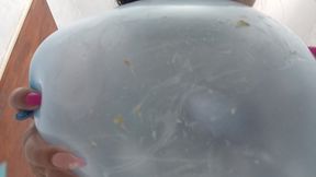 Balloon decorations with snot