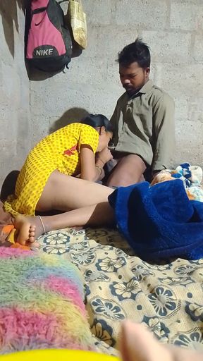 Mera wife raat ko chod ne keliye land chusa or chut marwai