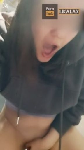 Crazy squirt in a public toilet at a gas station (with the words)