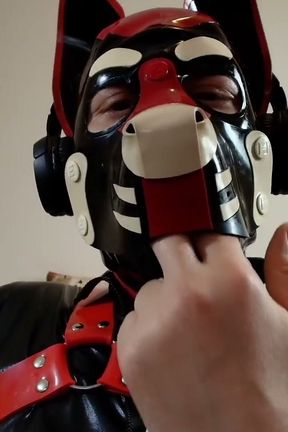 Latex-covered Twink Sucks Hard on Fingers, Cum Explodes