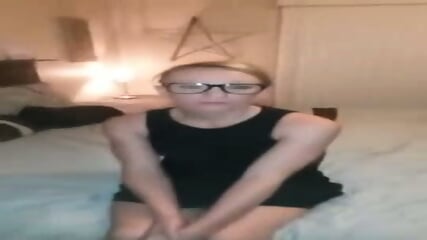 Fantastic Girl With Sexy Glasses Exposing Her Hot Amateur Feet  Kinky4Ever