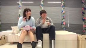 Asian couple's sneaky hair-pulling in HD