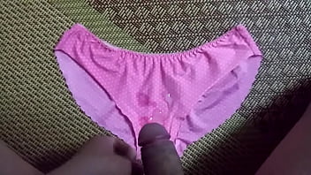 sịp chấm bi m&agrave_u hường của em  | Cum on panties compilation the best!