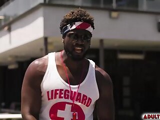 Wild Outdoor Threesome with the Lifeguard