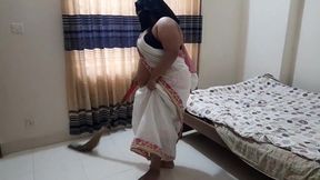 55-year-old Tamil Stepaunty Fucked Hard While She Was Sweeping the House