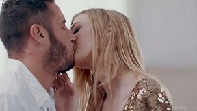 Handsome boyfriend Danny Mountain fucks beautiful blond GF Alexa Grace