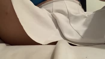 SenhoritaAnny01's Sizzling Solo - A Brazilian Babe's Rapid Pleasure