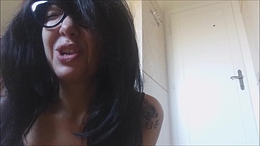 Monia, an Italian milf, tells us about her traumatic experience with an i. black parking attendant