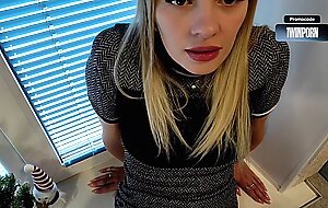 Filled my stepsister's pussy with cum. And she squirted.