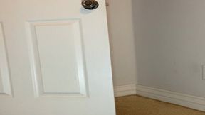 Step-Mom comes home to find a party has shrunk everyone - JIGGLY giantess, femdom, tinies in vagina, tinies in pussy MP4