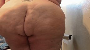 Ultrasize Struggle: Showering & Drying *MP4*