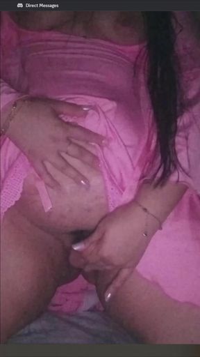 Horny Webcam Girl Goes Explicit - Real Live Orgasm