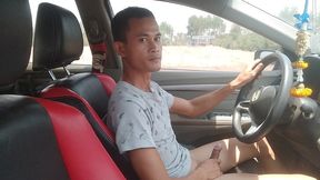 ขับรถชักว่าว