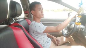 ขับรถชักว่าว