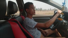 ขับรถชักว่าว