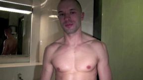 3 612 tony axel fucked by 2 top xxl in muscualtion room