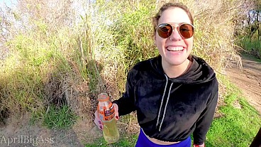 drinking pee in Argentine national park, I drink a lot of yellow pee!!!