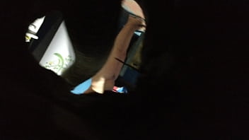 Tia saindo do banho 4