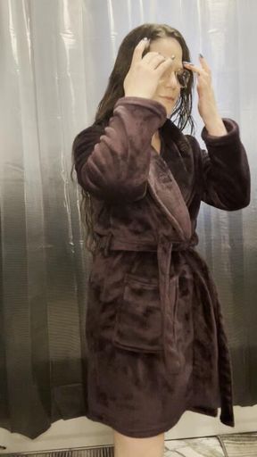 Teasing you in my robe JOI CEI