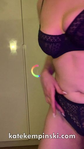 Shy Slut Play when Her Boyfriend Is Away Leaked