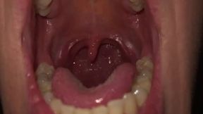 Giantess Athenea Big Uvula play