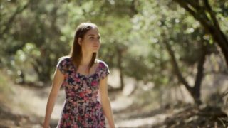 Blowjob, cowgirl, dyp strupe, dyp strupe, ansiktsbehandling, suging – brunette naturlige pupper Riley Reid suger kuk etter å ha blitt rumpet av en stor pikk