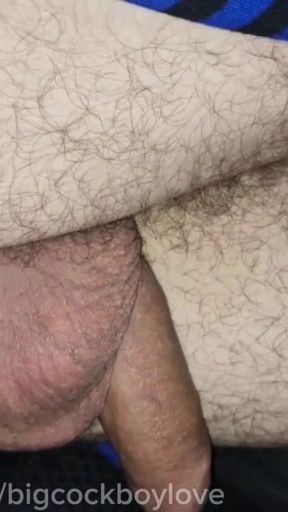 Hot cruise ! Riding a random passerby's cock for a taxi ride. No condoms, lots of cum!   Clip 1