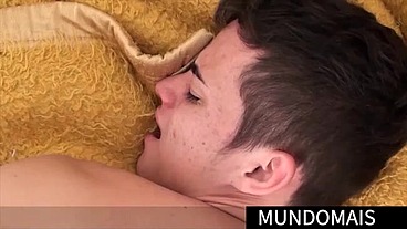 Homen metendo gostoso no fim de semana na casa dele