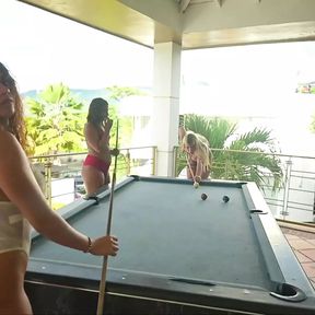 We play billiards and the loser has to suck the winner&#039;s pussy - GGmansion