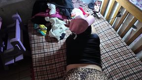 vino mi companero de cuarto, me vio transmitiendo y se aprovecho de mi