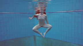 ”Satisfying Polish teen Alice swimming without clothes on”