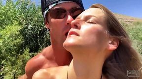 Amateur wife gives horny blowjob by the lake while hubby works out