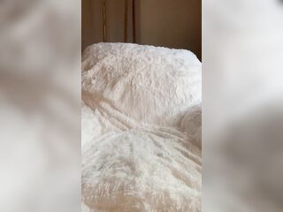 Rileydix treats stepson and boyfriends to her cunt!????