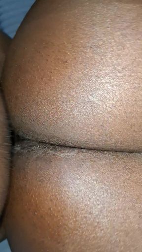 I Bounced on the Biggest Dick in Africa Until I Ejaculated in Three Seconds