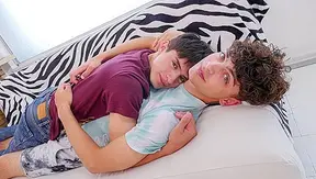 Zayne Bright Takes Justin Hosts Tongue Deeper Than Ever Before – Hot Duo 18+