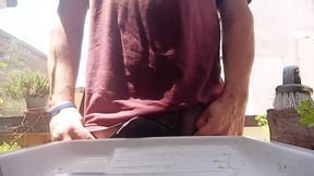 Outdoor Summer Pee